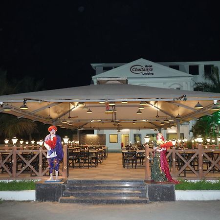 Hotel Chaitanya Lodging Supe Bagian luar foto